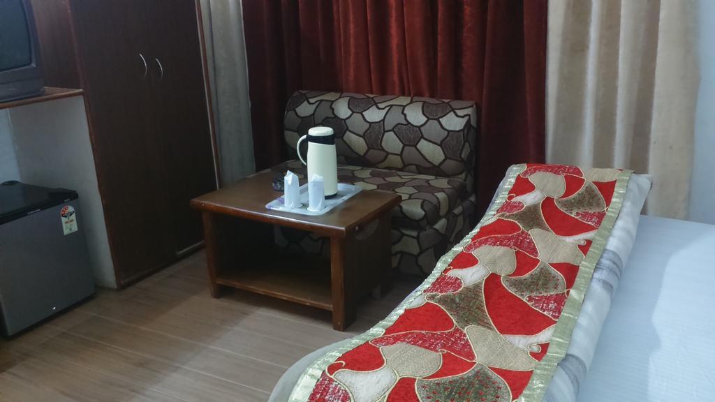 Hotel Katra Residency エクステリア 写真