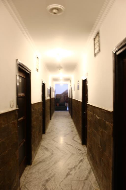 Hotel Katra Residency エクステリア 写真