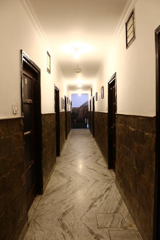 Hotel Katra Residency エクステリア 写真