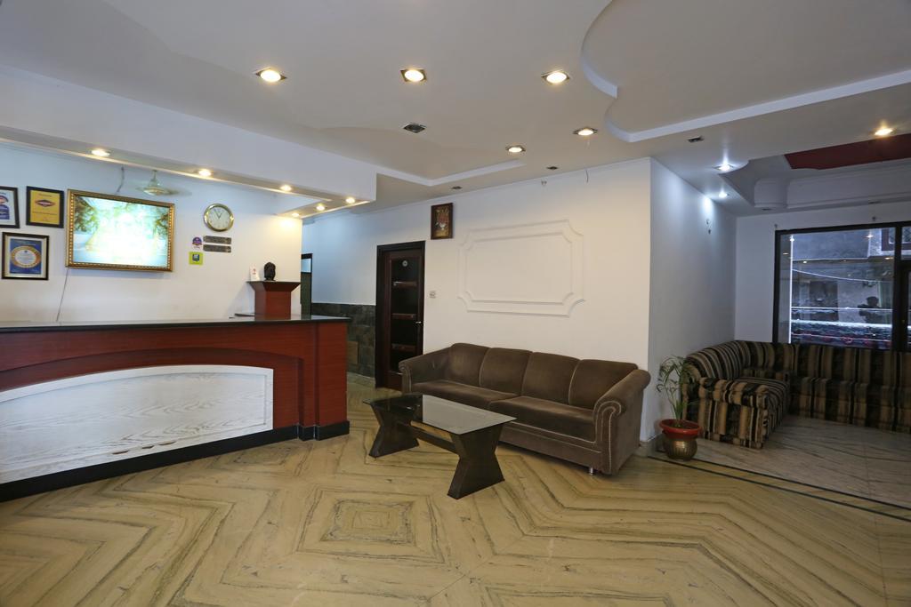 Hotel Katra Residency エクステリア 写真