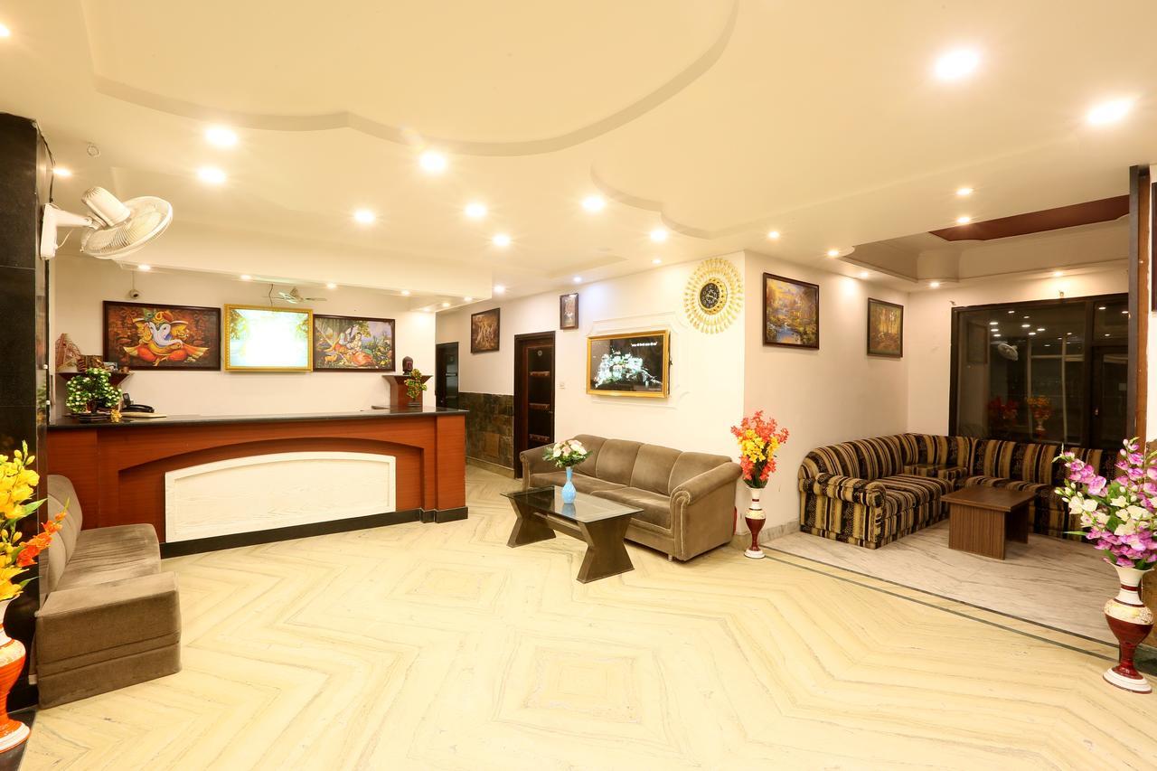 Hotel Katra Residency エクステリア 写真